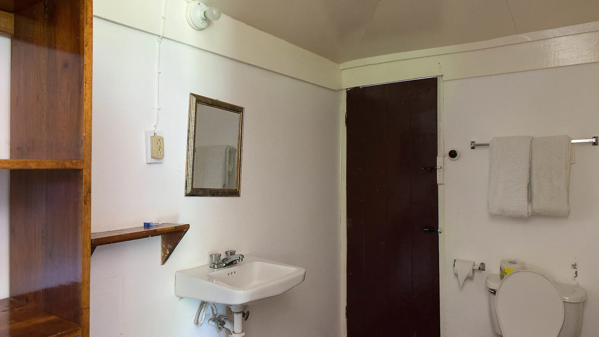 ** Hotel Cottages At Yoga Center Negril Jamaica